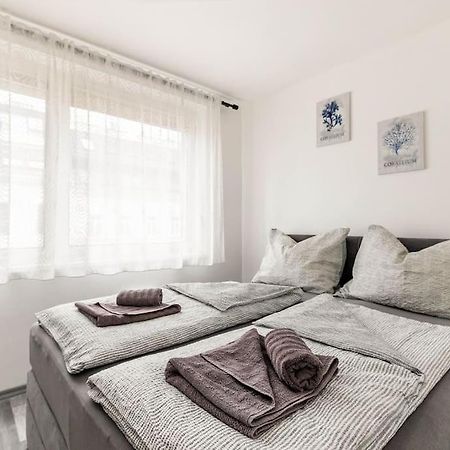 Cozy Renovated Apartment Close To Schoenbrunn Palace Vienna Luaran gambar